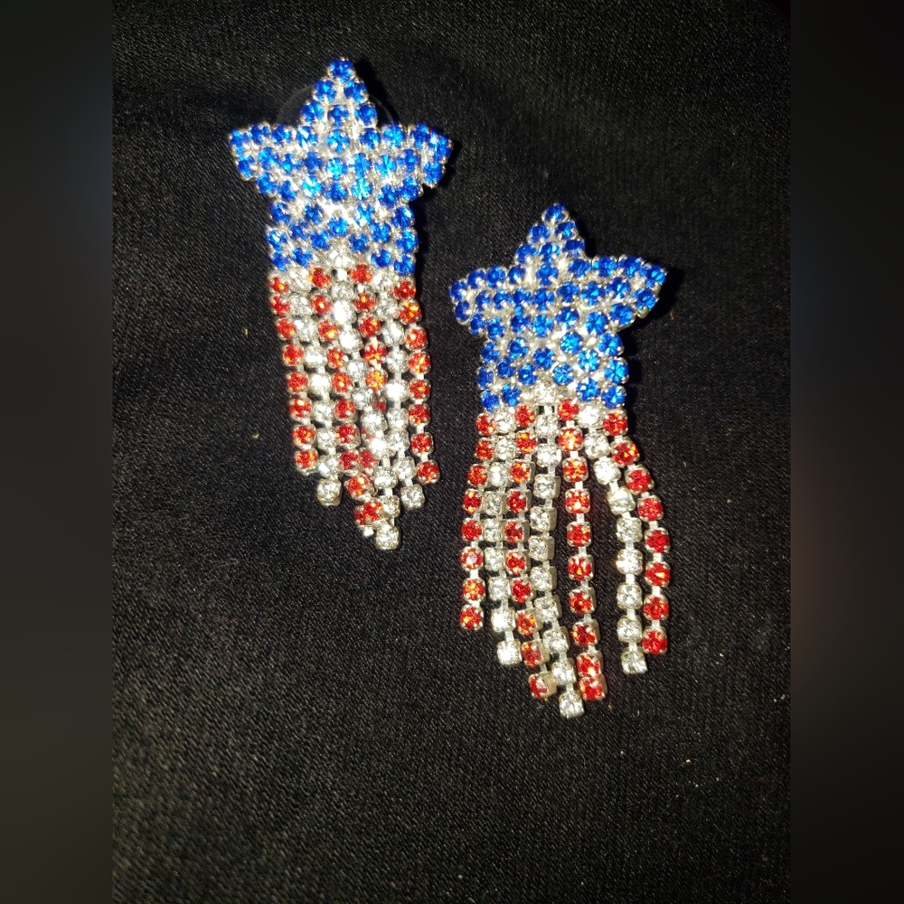 Star-Spangled Rhinestone Earrings - Picture 3 of 4